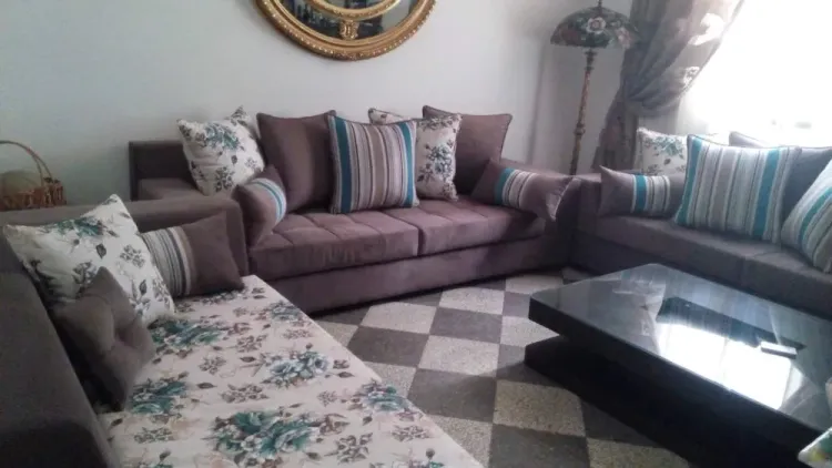 Salon 9 places presque neuf