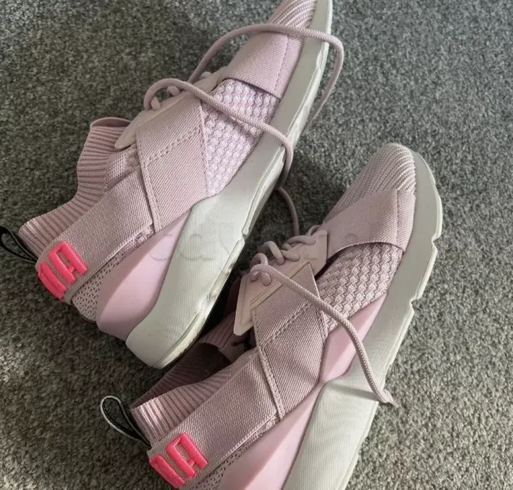 BASKETS PUMA FEMME P40.5/41