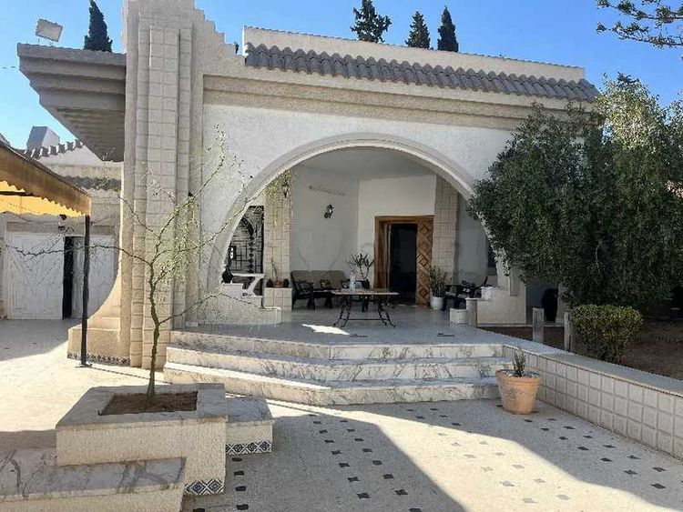 villa à vendre rte tunis km 8 25307753
