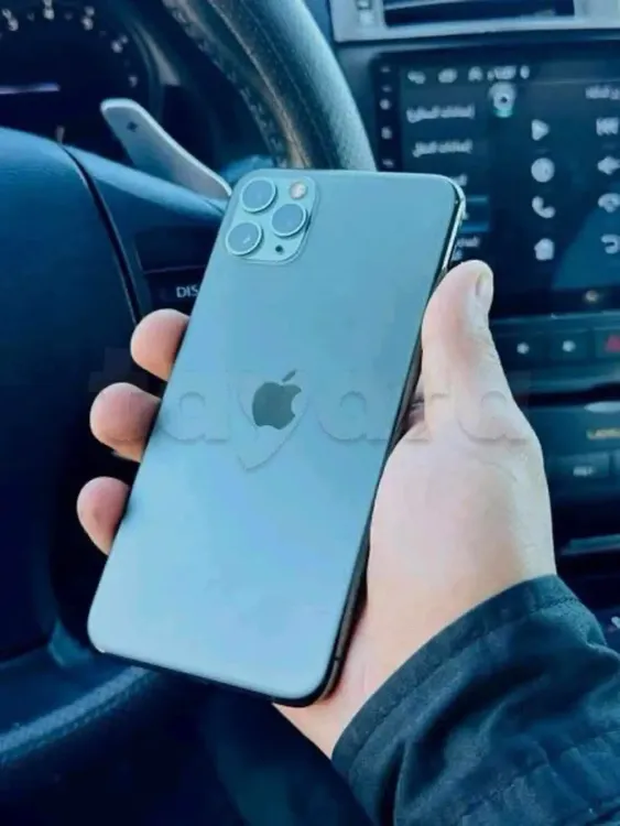 iphone 11 pro max comme neuf