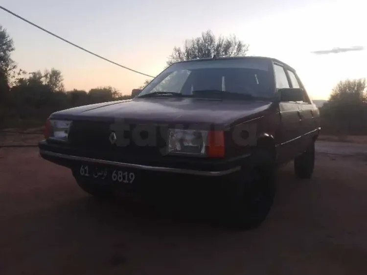 Renault 9