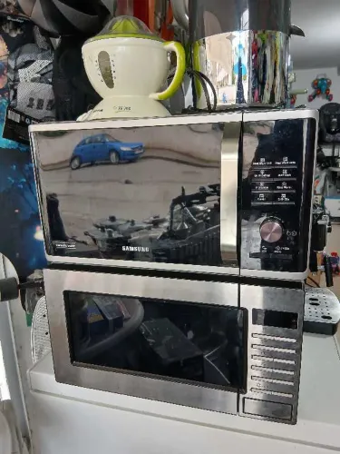 Micro onde Four Samsung importé état comme neuf
