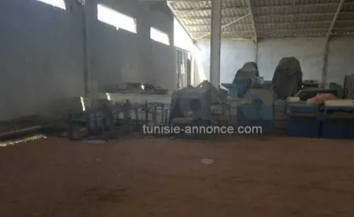 dépôt / entrepôt ariana