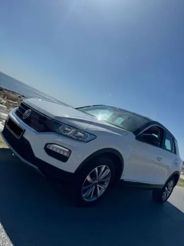 Volkswagen t roc 2021 tel 23 557 201
