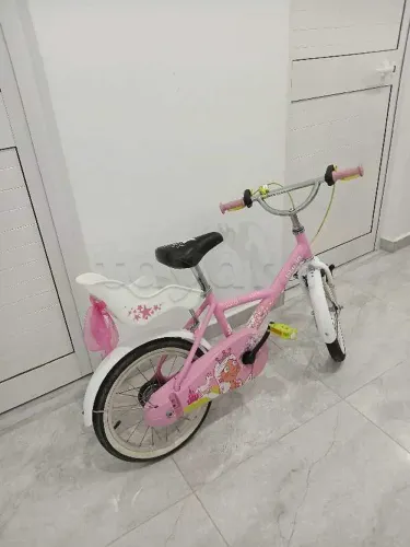 vélo BTWIN princesse 16 pouces importé