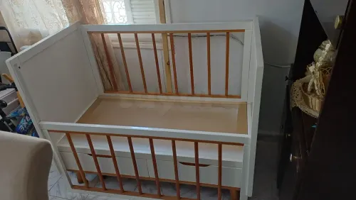 Lit pour bébé à vendre