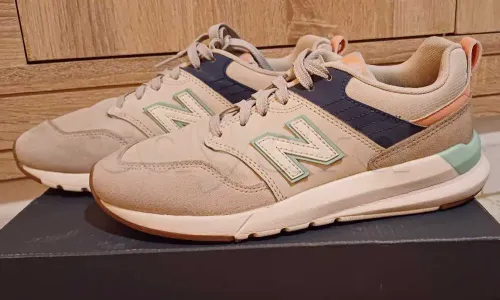 new balance en très bon état pointure 38