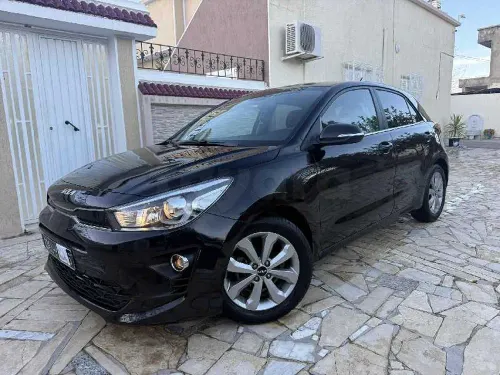 Kia Rio Prestige 1.4 Essence – BVA