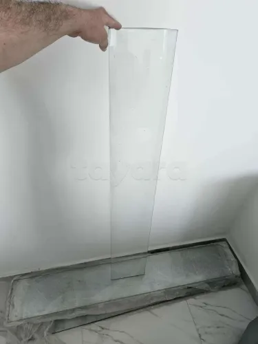 10 / p vitre pour étagère 6mm بلّار 4 مم PRIX 150dt