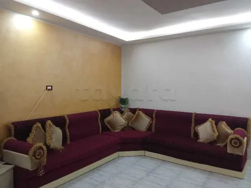 بيت قعاد بحالة باهية للبيع