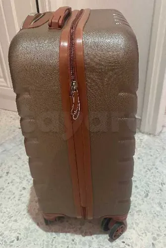 valise en très bon état 26770413