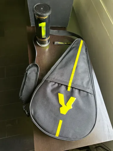 Volt 700 Padel Racket