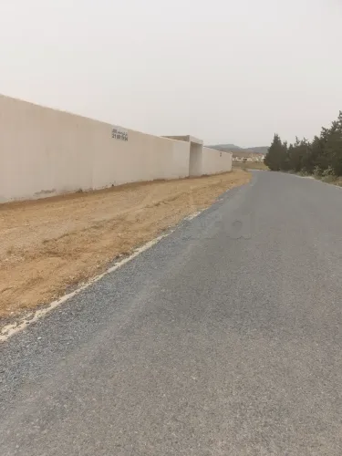 📣 فرصة ثمينة بش تملك أرض في الحمامات 📣Terrain de 8200m² clôturé de 4 faces à Hammamet