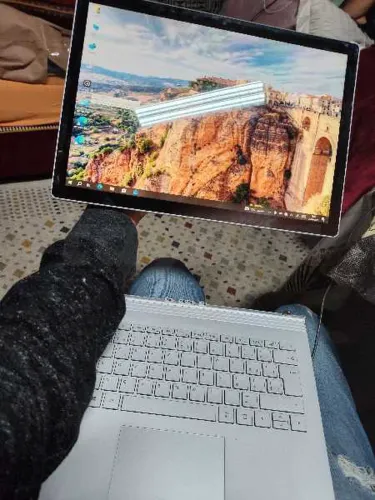 Microsoft Surface Book 2