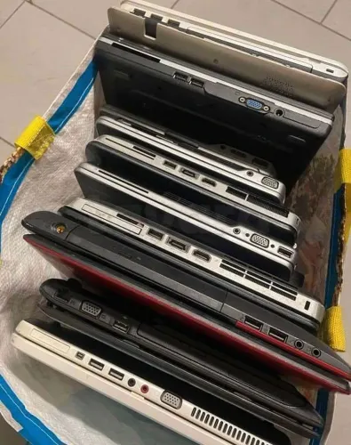 بيع معدات تصليح أجهزة الكمبيوتر المحمول الكاملة ومخزون قطع الغيار