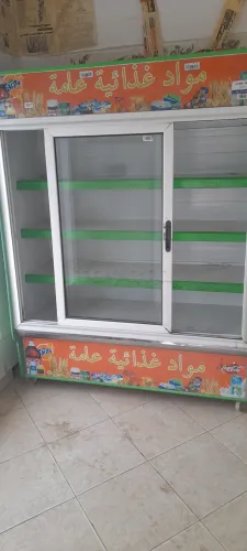 ثلاجة مواد غذائية حجم كبير للبيع