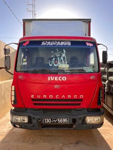 deux. camion poids lourd a vendre