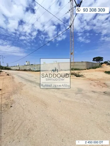 terrain à vendre 13138m² à route gabes km 8 thyna à vocation industrielle