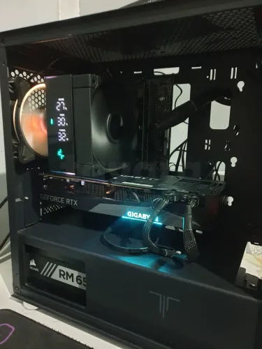 PC GAMER I7 9700 RTX 3070