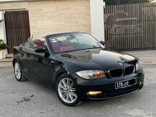 BMW SERIE 1 Cabriolet E88 état excellent