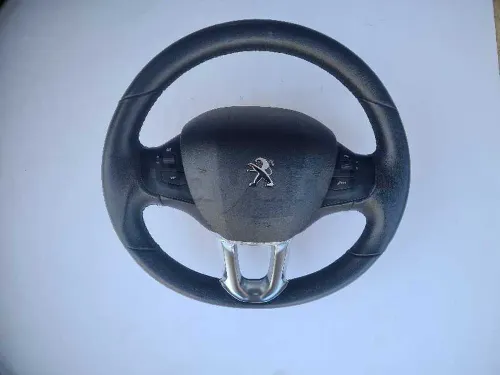 volont cuir chromé Peugeot 208