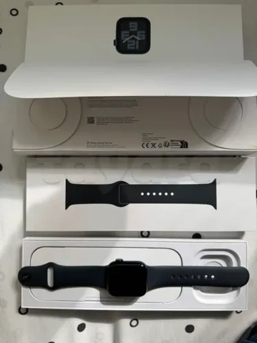Apple Watch se2 2024 importée
