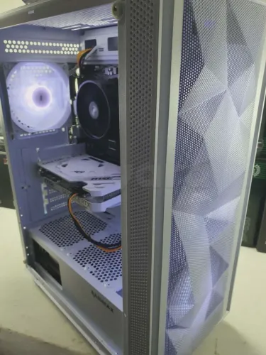 Gamer NEUF Ryzen 5 4500 RTX 4060