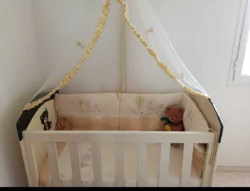 LIT BEBE A ROULETTE AVEC MATELAT