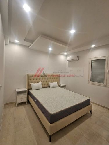 A loué s+2 meublé à Sahloul