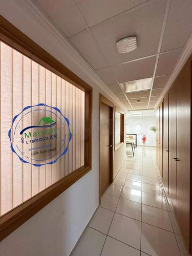 A louer H4 sup 126 m² aux berges du lac 1