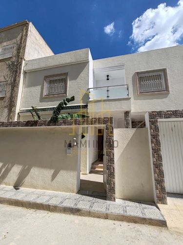 A vendre duplex indépendant à Ariana