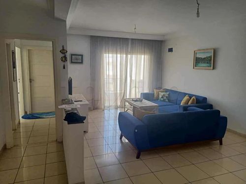 A vendre très bel Appart S+2, avec place de parking sous sol à cité les palmiers , Laouina