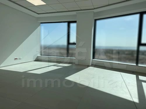 AL Bureau 240m² côté siège Banque Zitouna