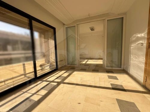 AL Bureau A6 au Lac1