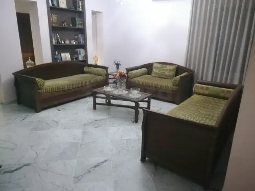 Séjour en bois massif