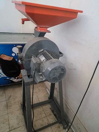 broyeur/مطحنة حبوب و توابل