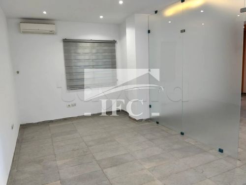 Bureau en 3 espaces-115m²- Lac 1 – IFCL1311