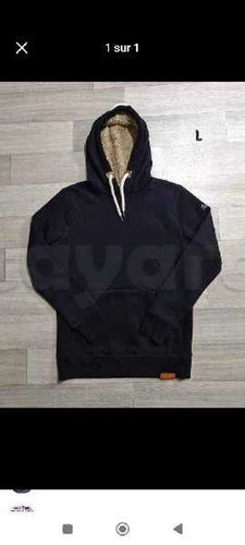 capuche noir taille L tel 23990785
