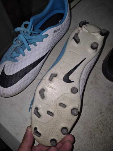 chaussure de foot nike