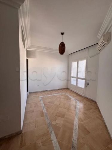 📍ENNASR 1 : APPARTEMENT S+1 A VENDRE