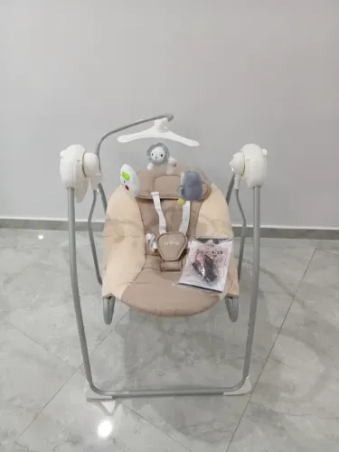 balancoire electrique musical neuf avec chargeur