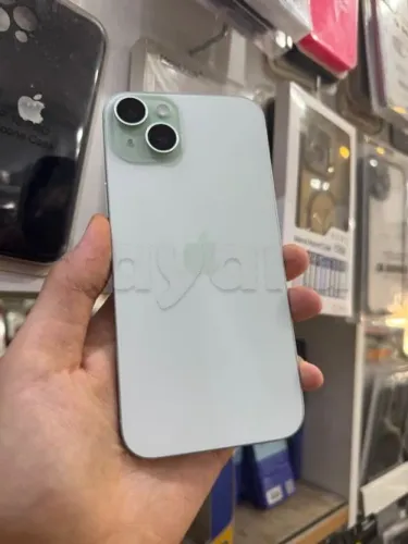 iPhone 15 Plus 128G état neuf batterie 100% peu servi jamais réparé avec facture et garantie prix 2190dt 
Tel 20172643