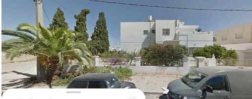 km 2.5 route mohamed gayed (emplacement commercial) en face factory