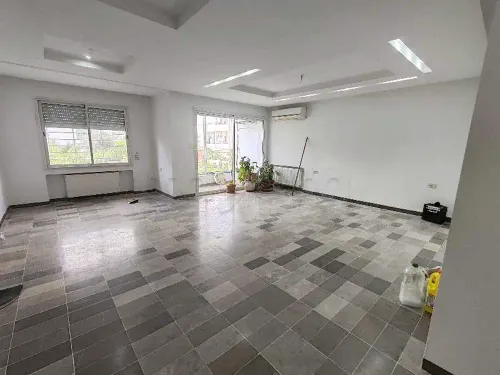 A louer un étage de villa a Ain Zaghouan nord