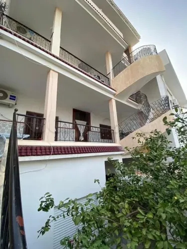 #opportunité a vendre villa sur 4 niveaux avec garage a #nouvellemedina