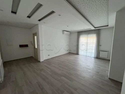 📍MENZAH 9 C : APPARTEMENT S+2 À LOUER