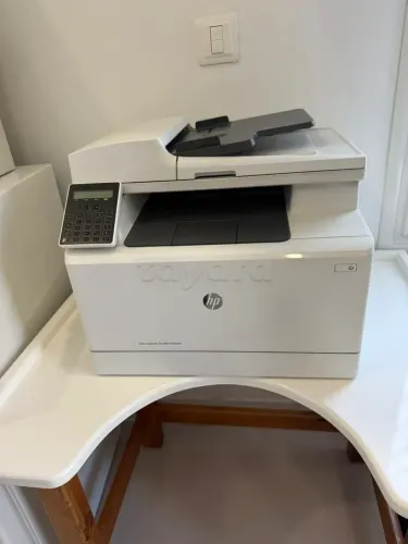 Imprimante HP Color LaserJet Pro M181fw