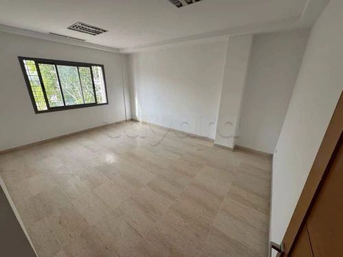 📍 NOUVELLE ARIANA : BUREAU H+3 SPACIEUX À LOUER