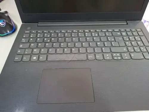 LENOVO i3