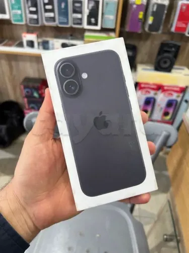 IPHONE 16 Black 128Go version. Européen Cachete